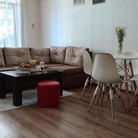 Dariana Apartment Батуми Екстериор снимка